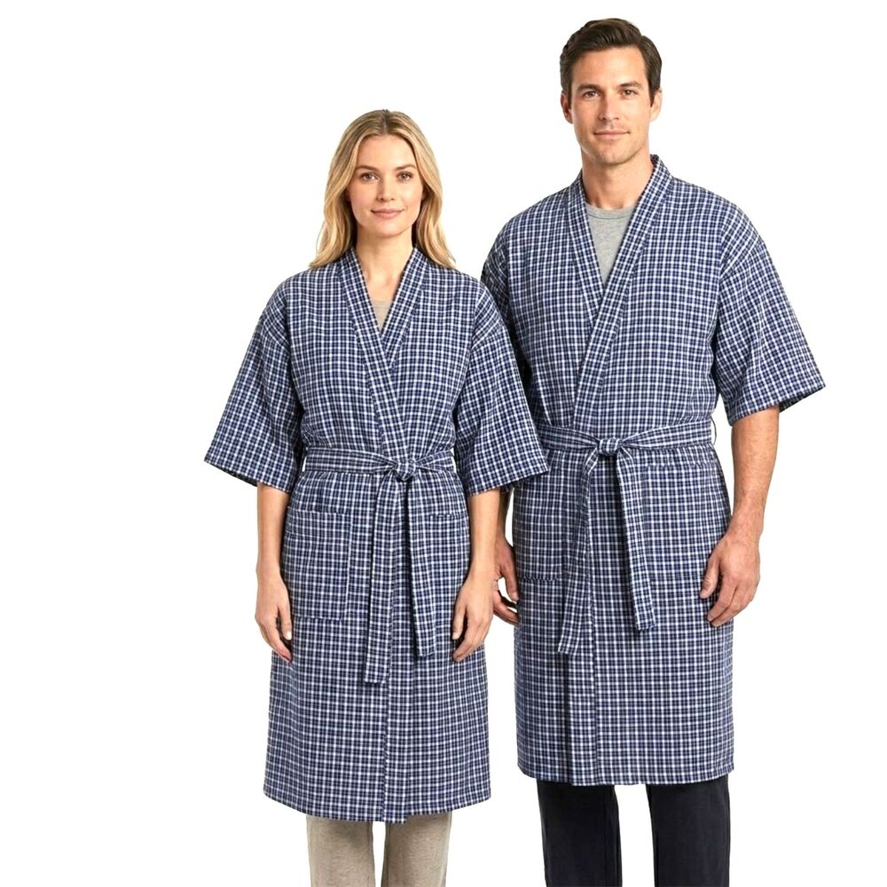 One TravelSmith Plaid Travel Robe L/XL Navy Beige Microfiber Lightweight